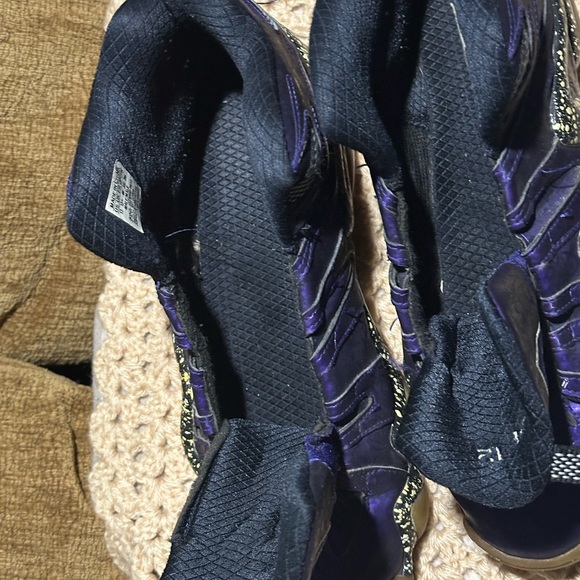 Adidas Crazy 8 Kobe Nightmare Before Christmas - Picture 8 of 11